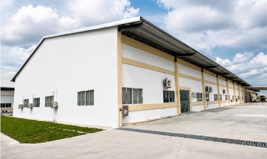PLASTIC
INJECTION
MOLDING